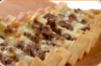 Kıymalı Kaşarlı Pide